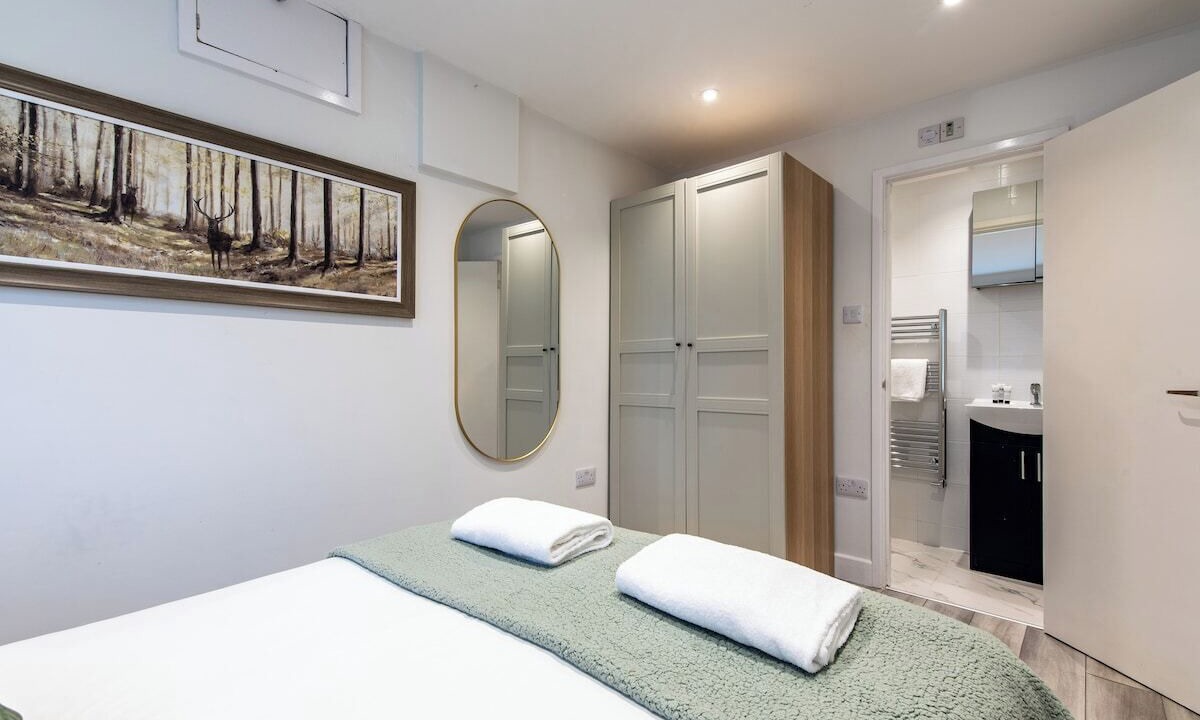 Photo of Bedroom in Giltbrook