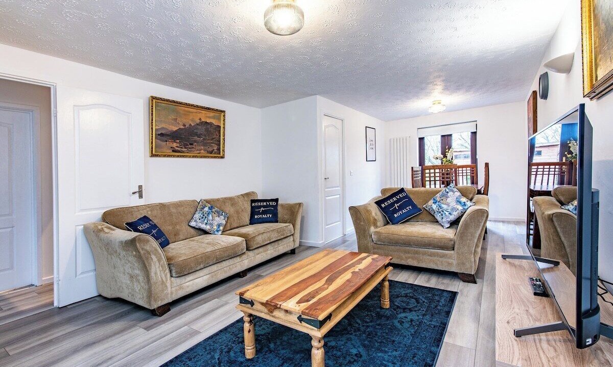 Photo of Livingroom in Giltbrook