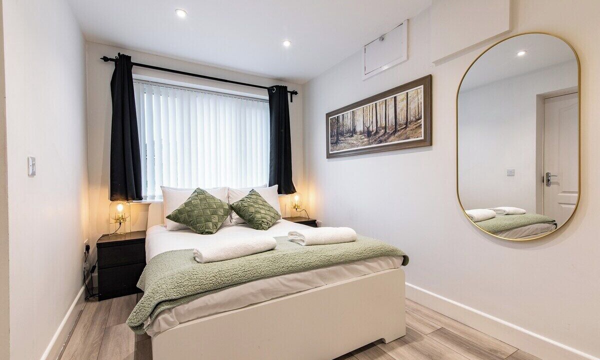 Photo of Bedroom in Giltbrook