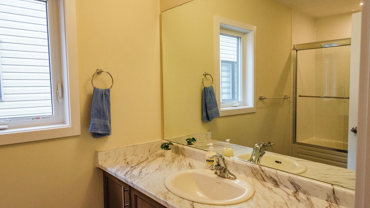 Photo of Bathroom in Thorold