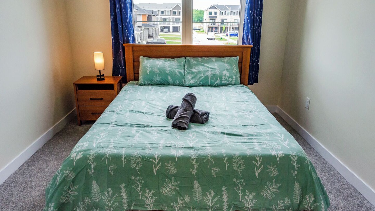 Photo of Bedroom in Thorold