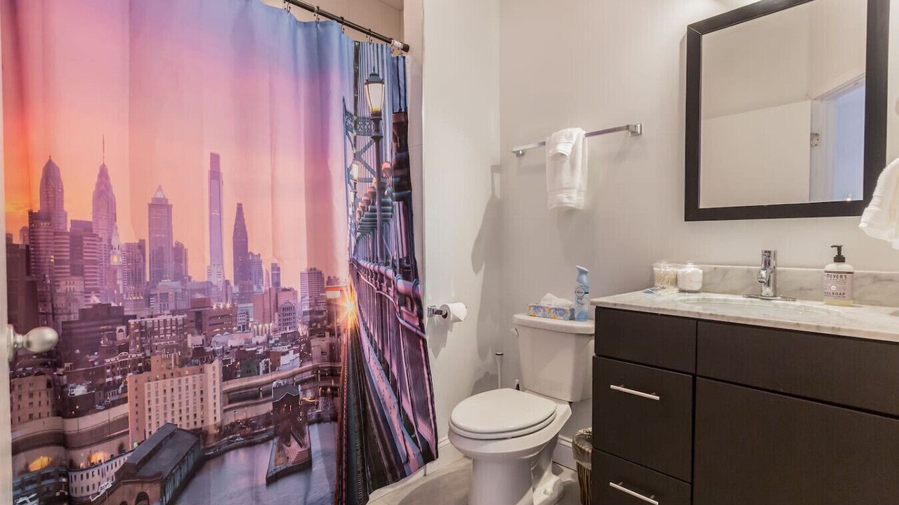 Photo of Bathroom in Old City