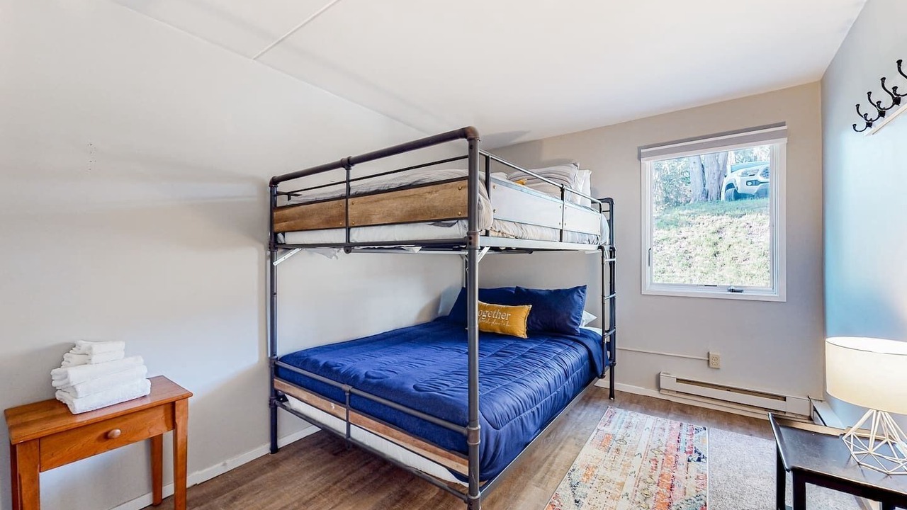 Photo of Bedroom in Warren