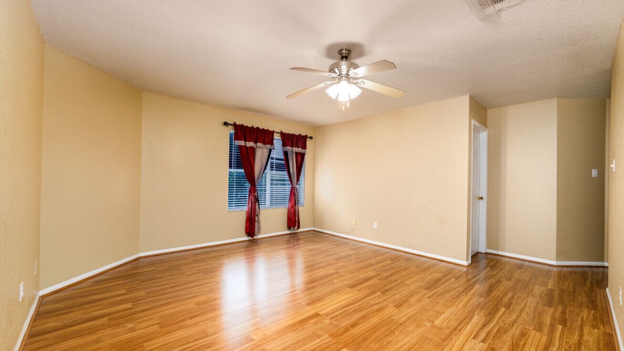 Photo of Bedroom in Temple