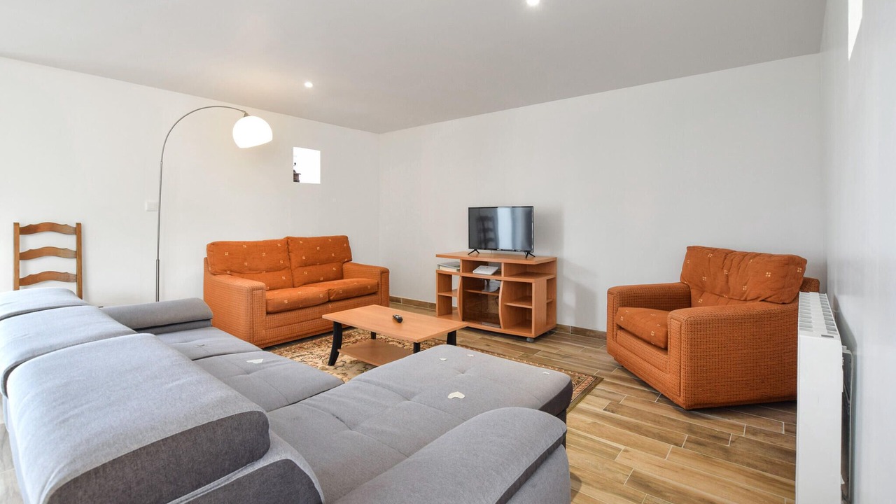 Photo of Bedroom in Saint-Germain-de-Tournebut