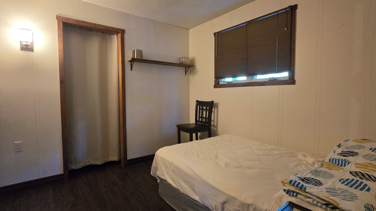 Photo of Bedroom in Armour