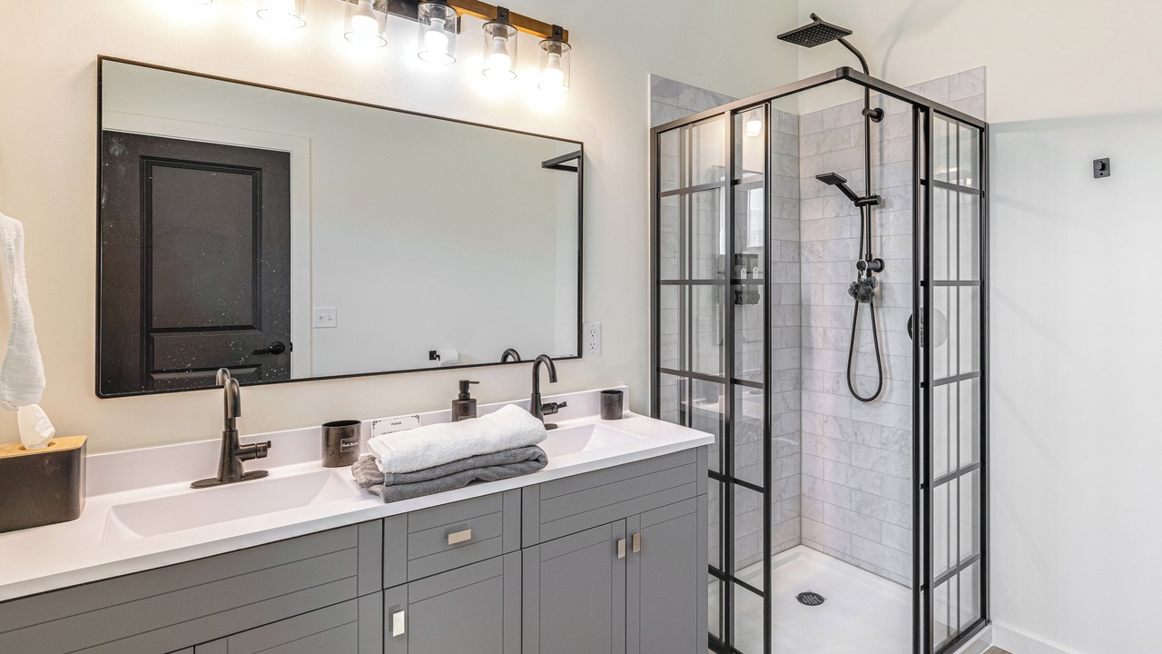Photo of Bathroom in Waterport