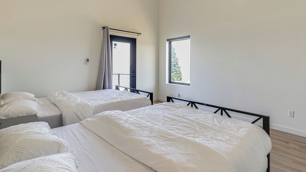 Photo of Bedroom in Waterport