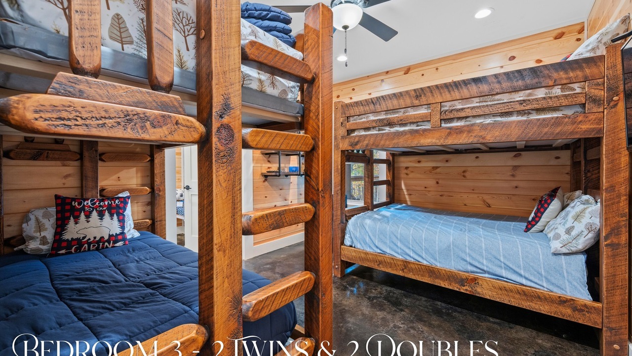 Photo of Bedroom in Golden