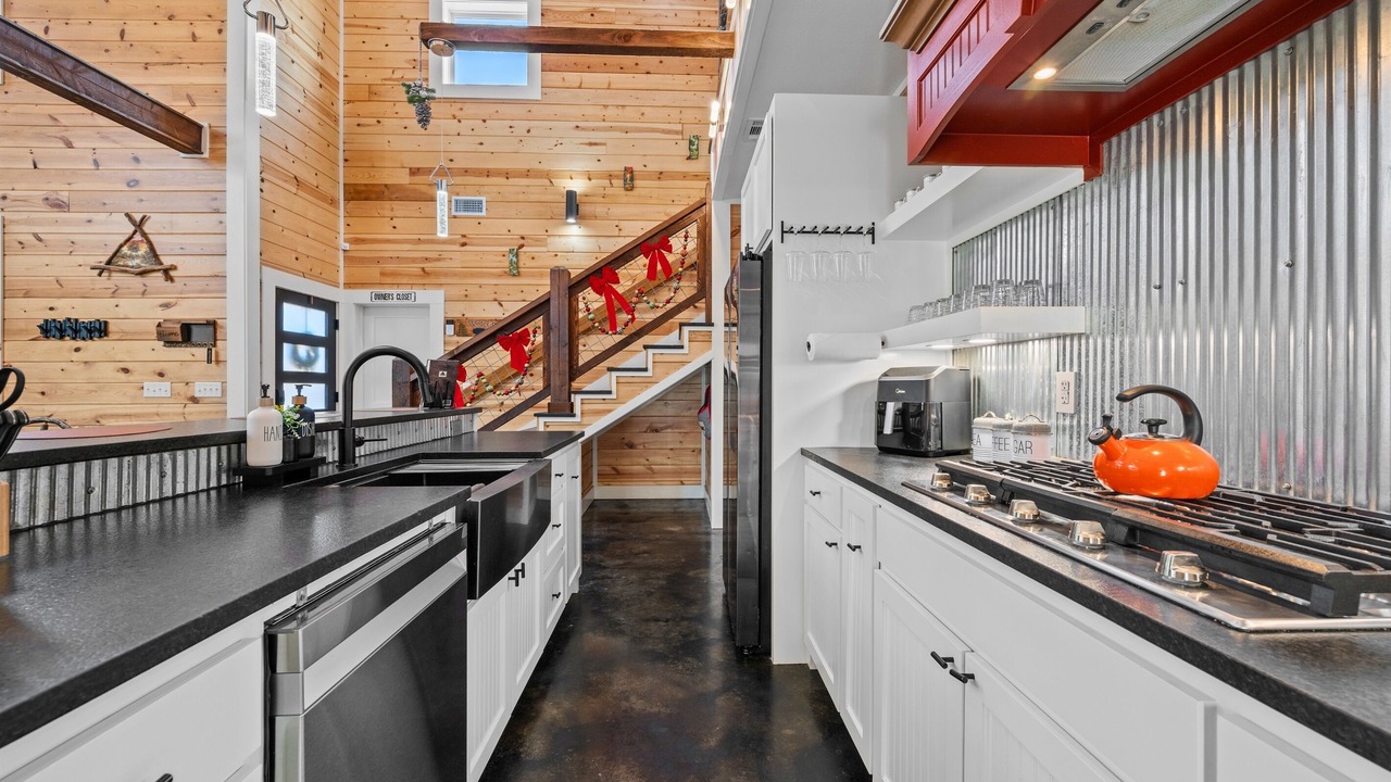 Photo of Kitchen in Golden