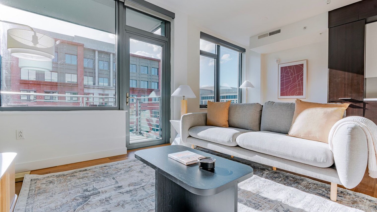 Photo of Livingroom in Navy Yard