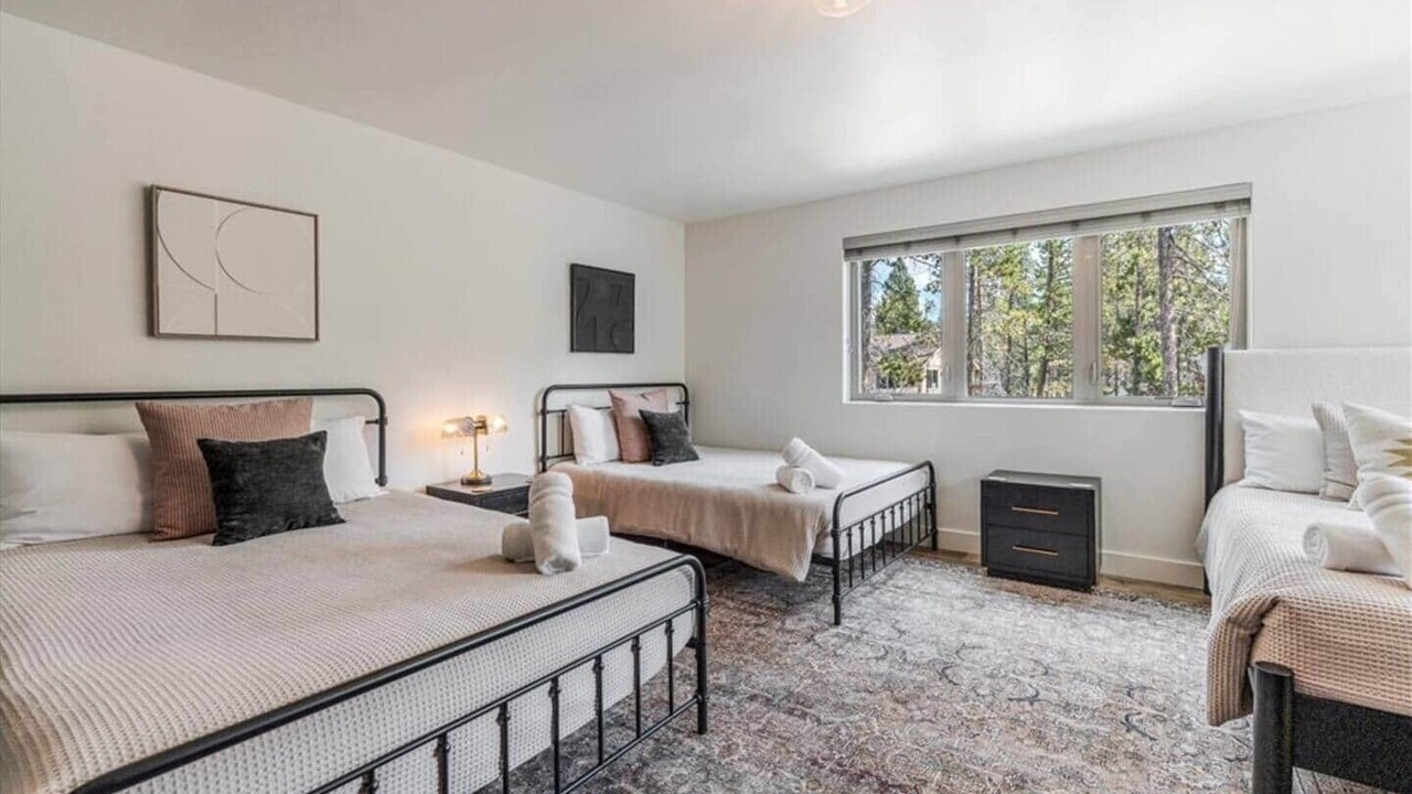 Photo of Bedroom in Sunriver