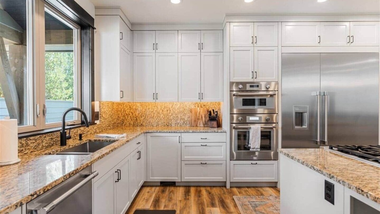Photo of Kitchen in Sunriver