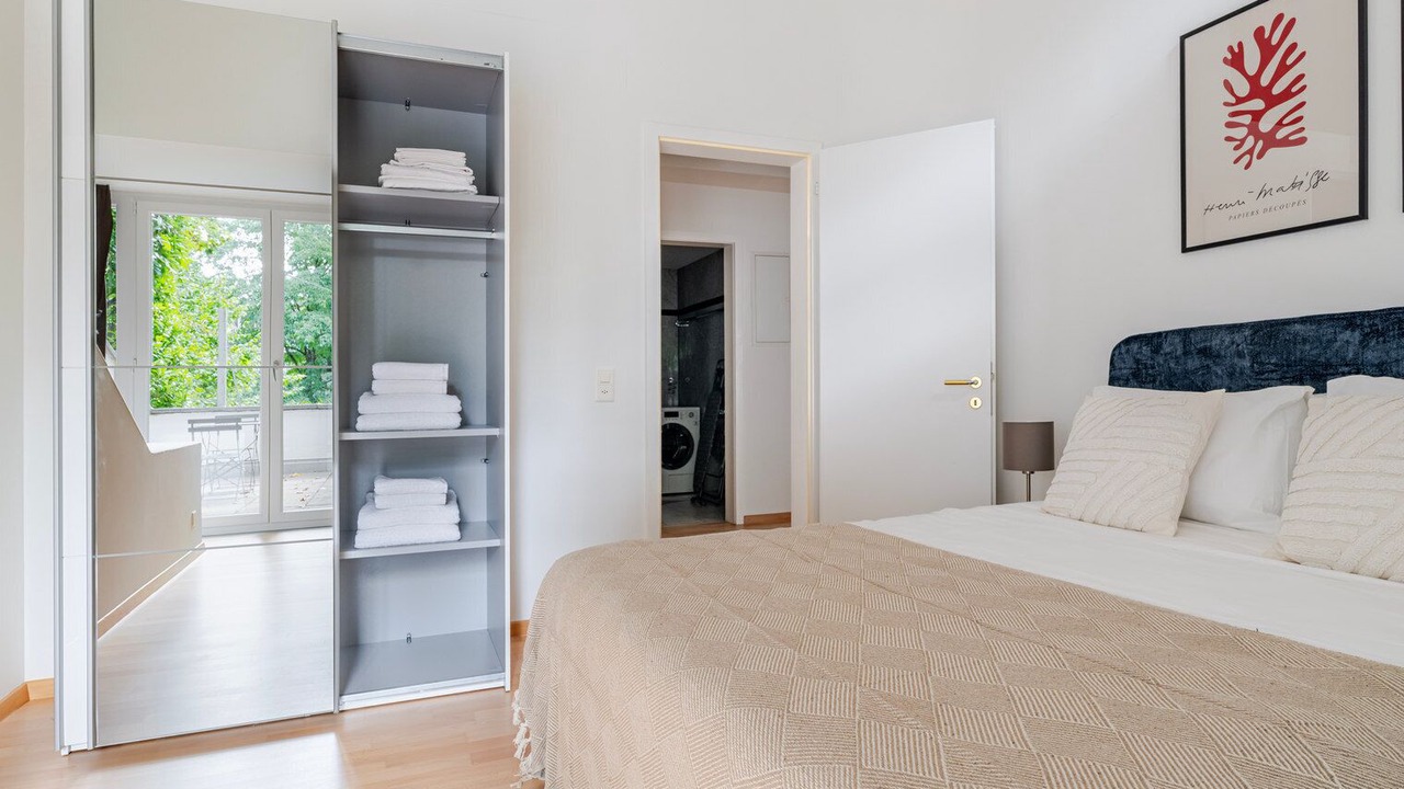 Photo of Bedroom in Hirslanden