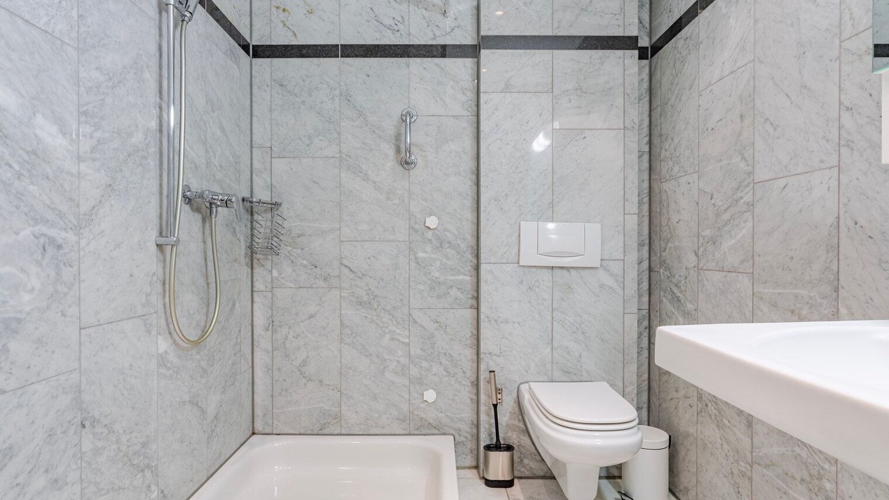 Photo of Bathroom in Hirslanden