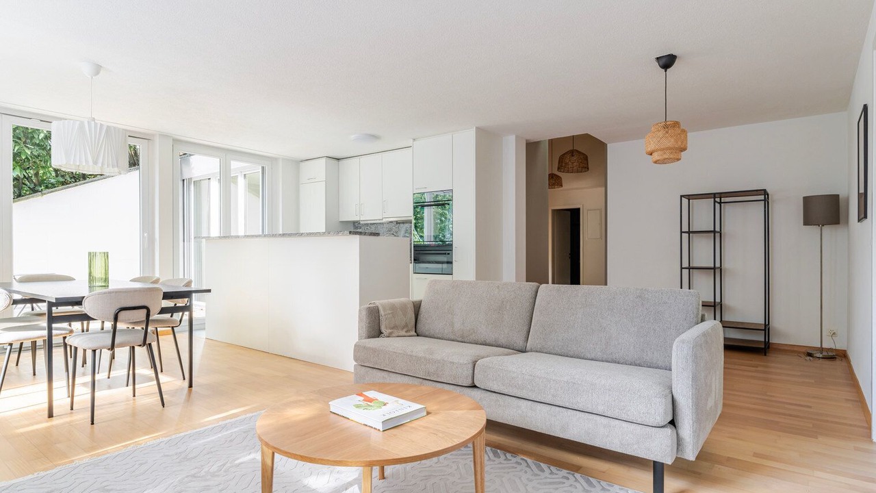 Photo of Livingroom in Hirslanden