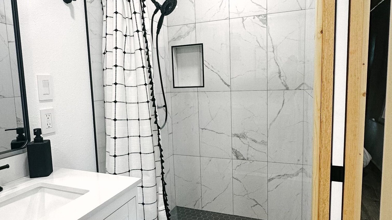 Photo of Bathroom in Early
