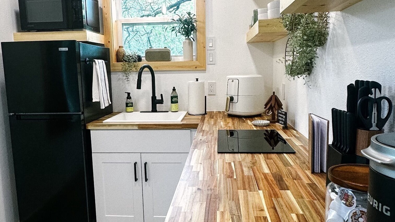 Photo of Kitchen in Early