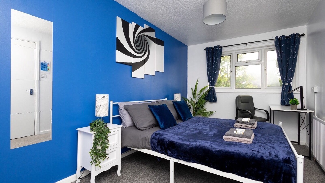 Photo of Others in Stanley