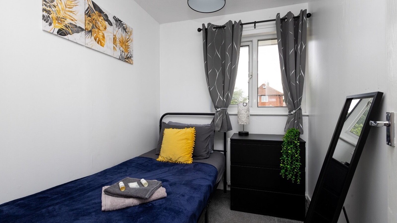 Photo of Others in Stanley