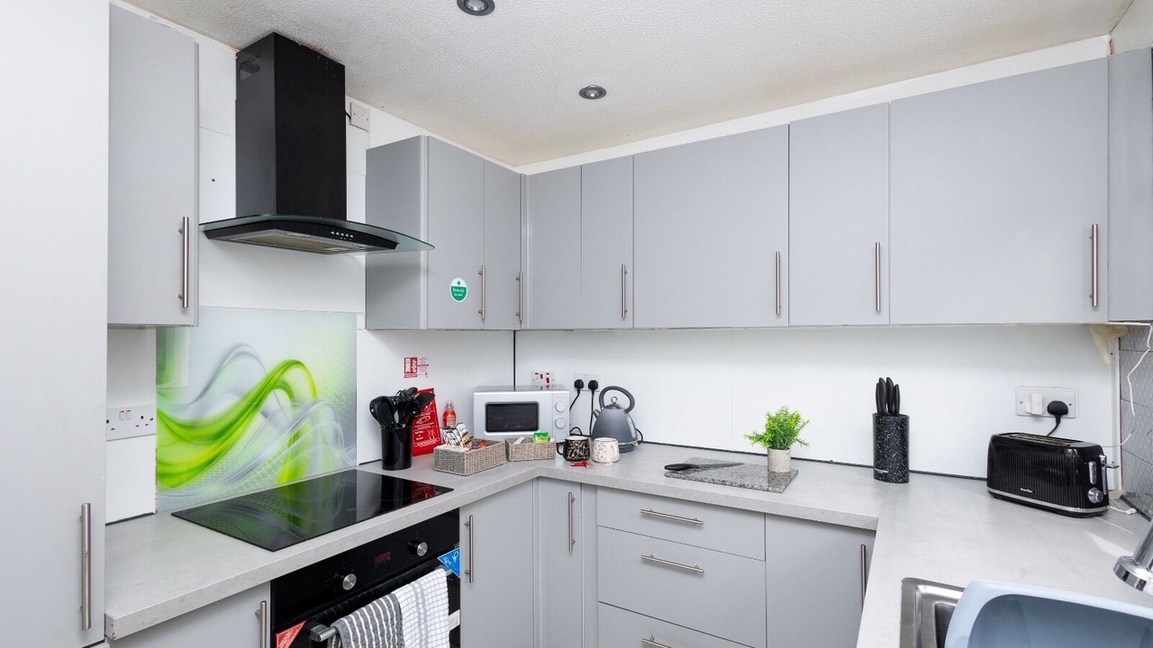 Photo of Others in Stanley