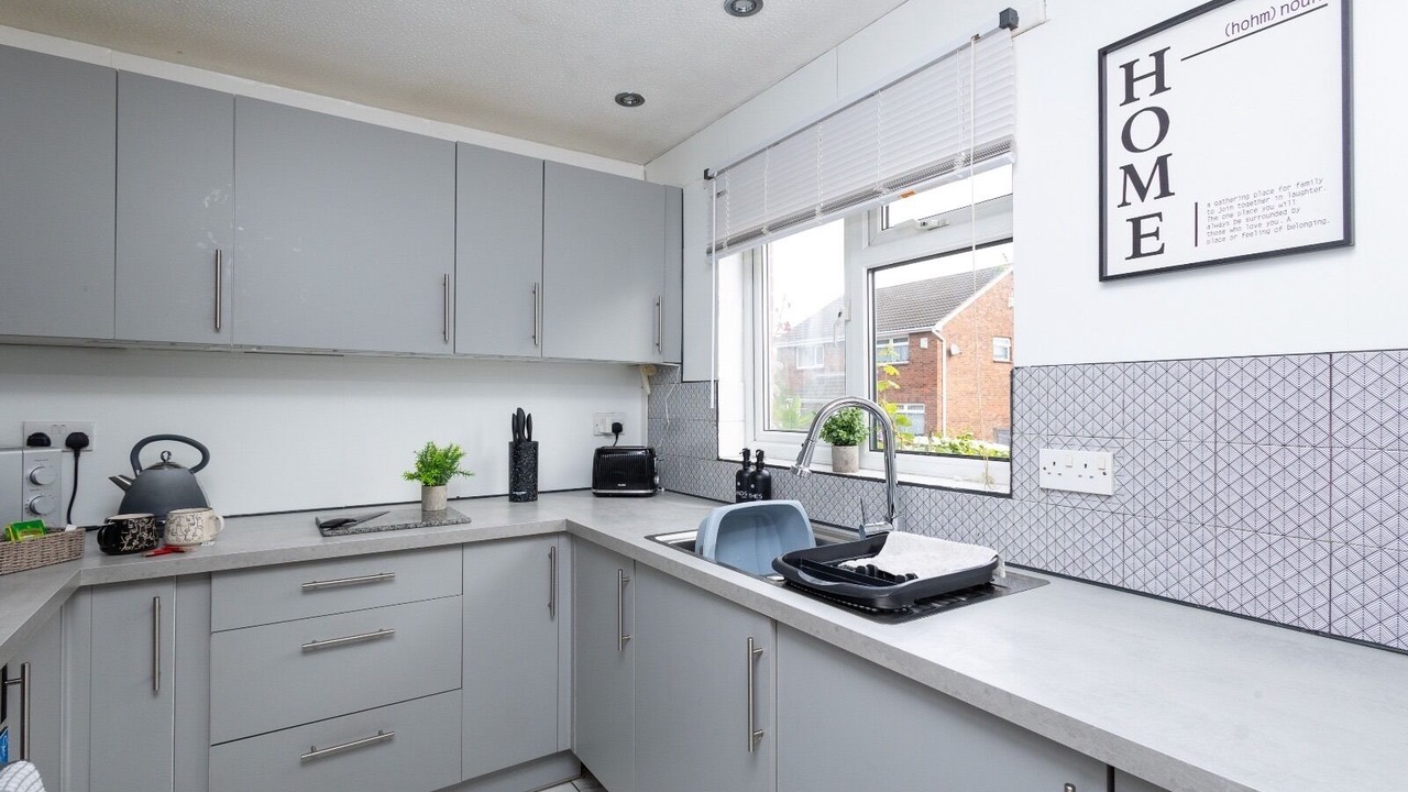 Photo of Others in Stanley