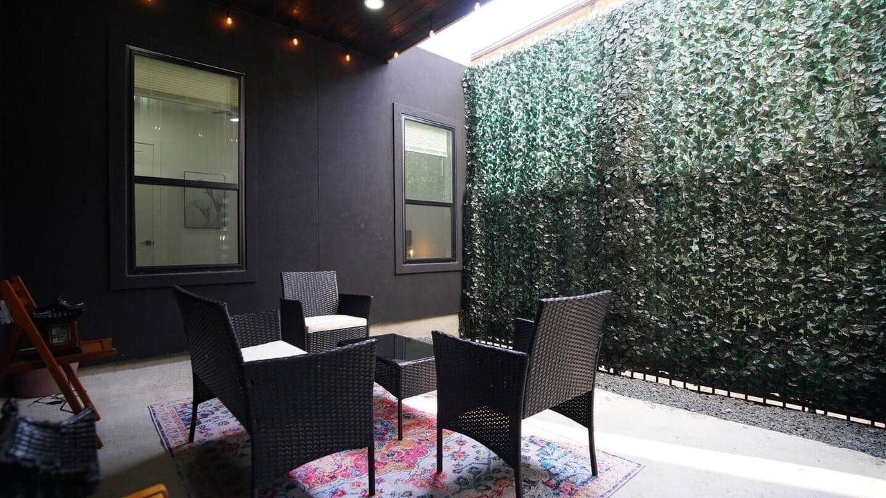 Photo of Patio Balcony in Old East Dallas
