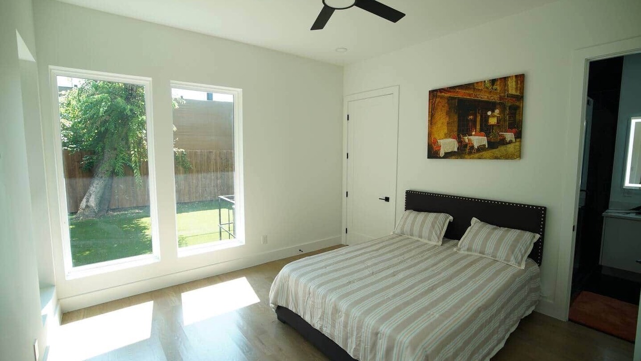Photo of Bedroom in Old East Dallas