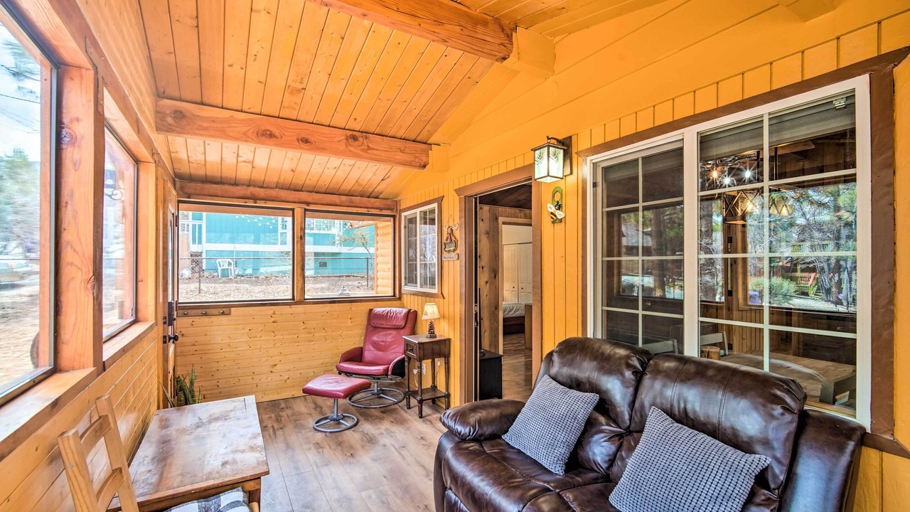 Photo of Livingroom in Sugarloaf