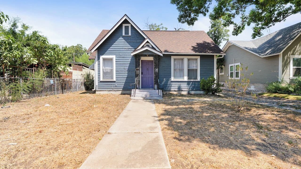 Photo of Outdoor in Highland Park