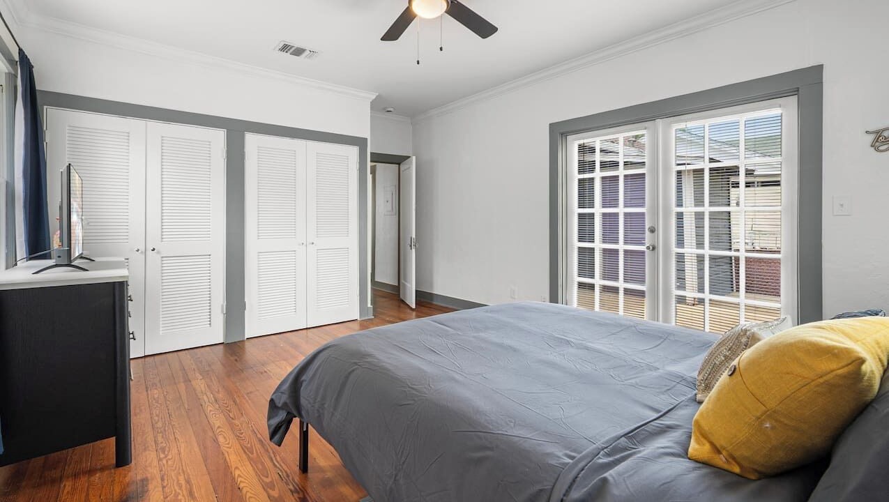 Photo of Bedroom in Highland Park