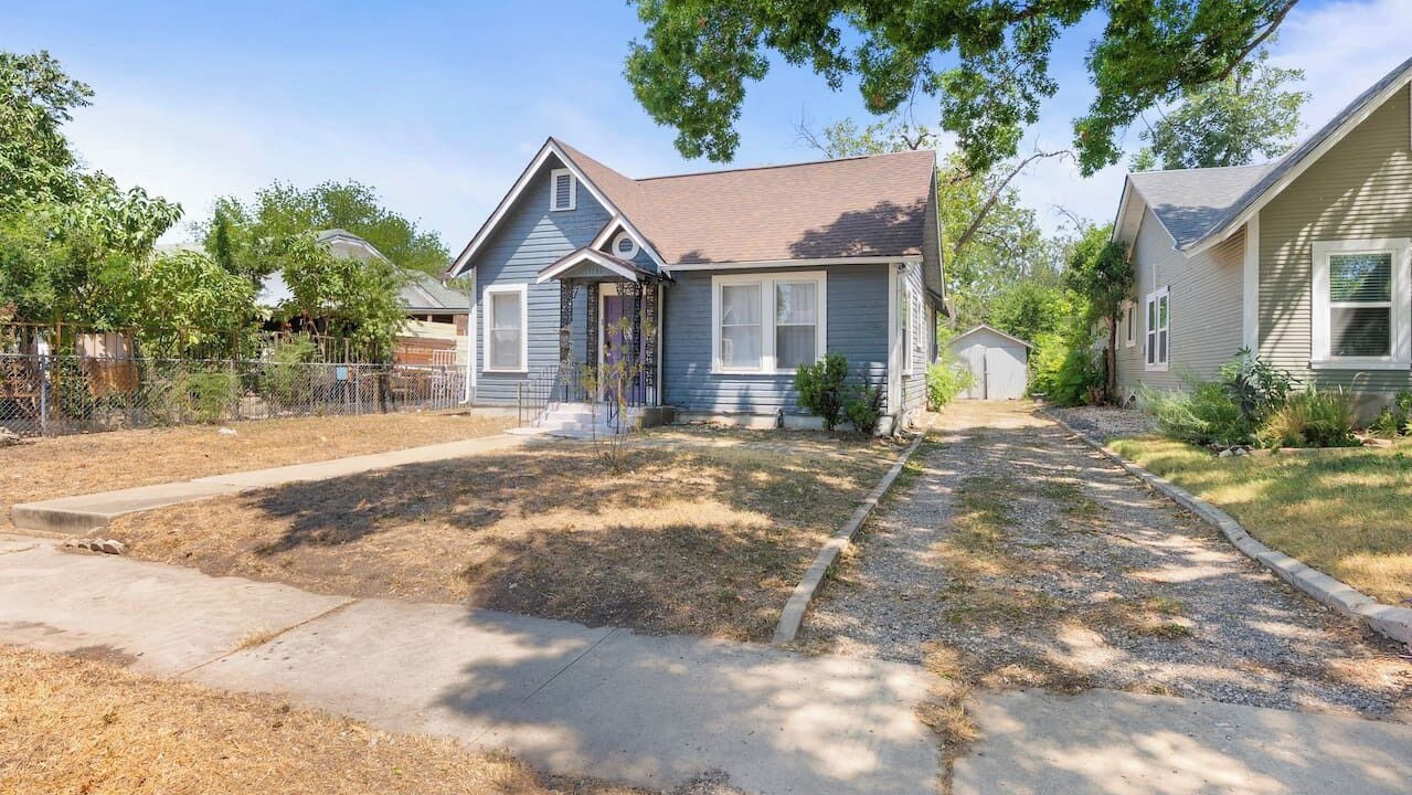 Photo of Outdoor in Highland Park