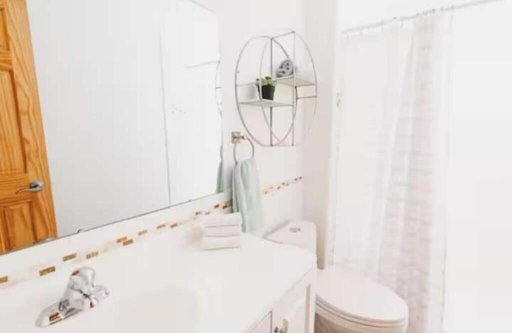 Photo of Bathroom in Lambton Shores