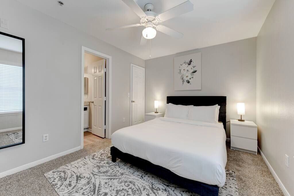 Photo of Bedroom in Pleasant Valley