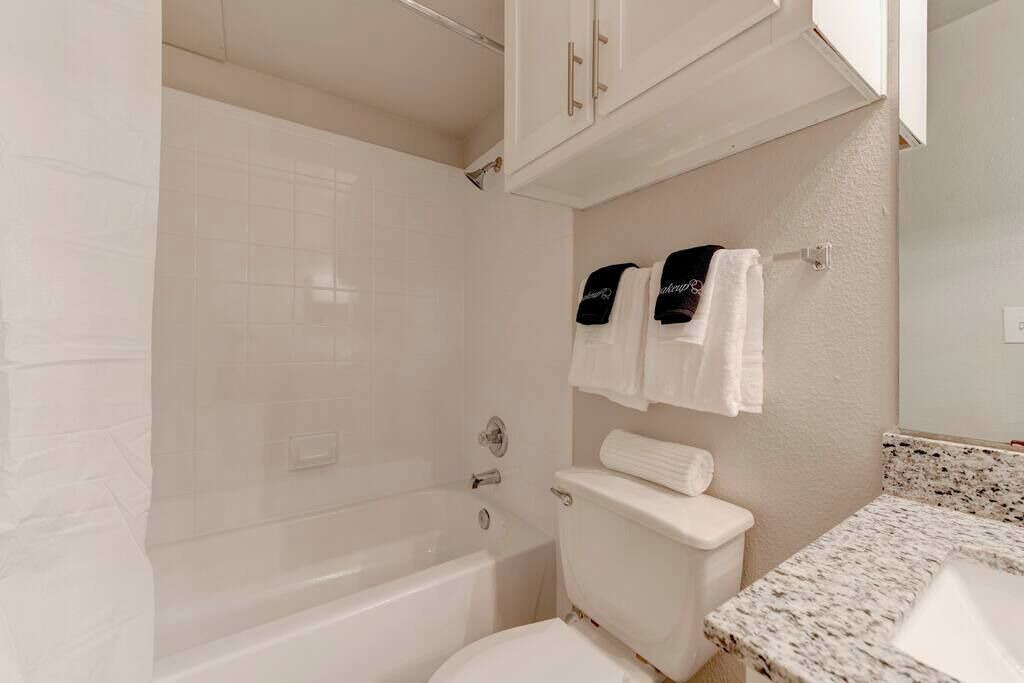 Photo of Bathroom in Pleasant Valley