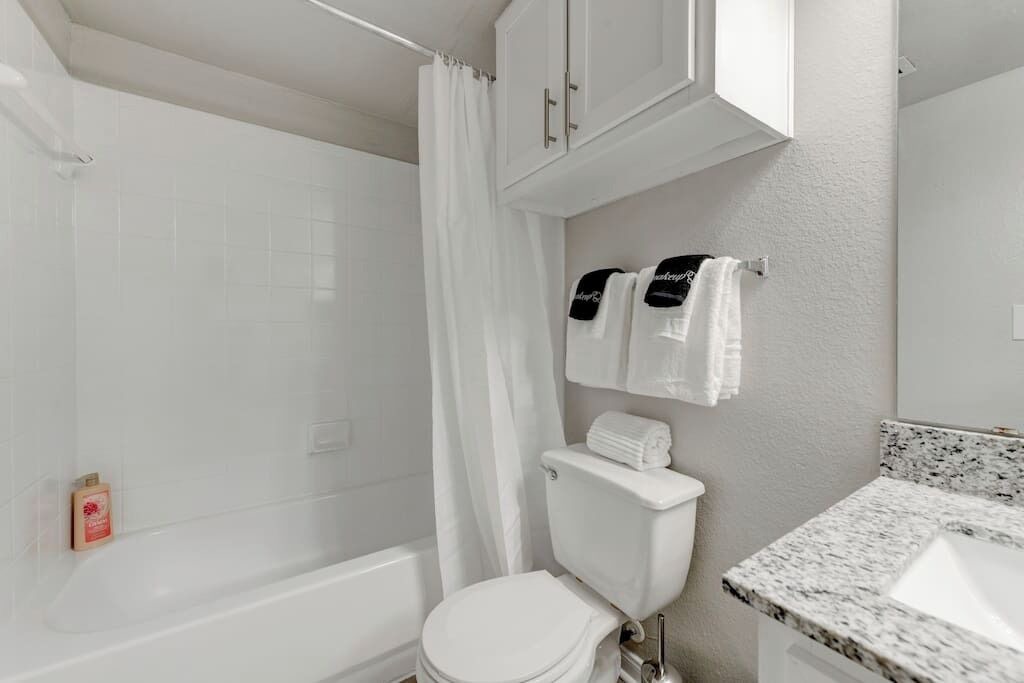 Photo of Bathroom in Pleasant Valley