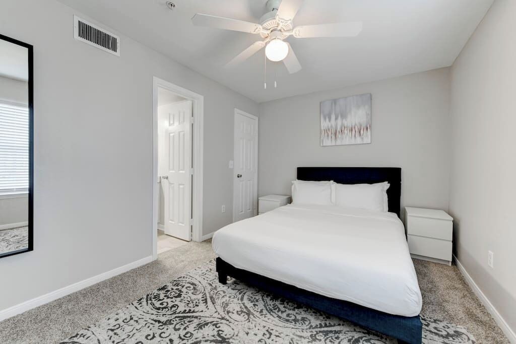 Photo of Bedroom in Pleasant Valley