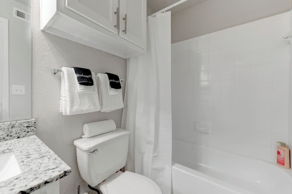 Photo of Bathroom in Pleasant Valley