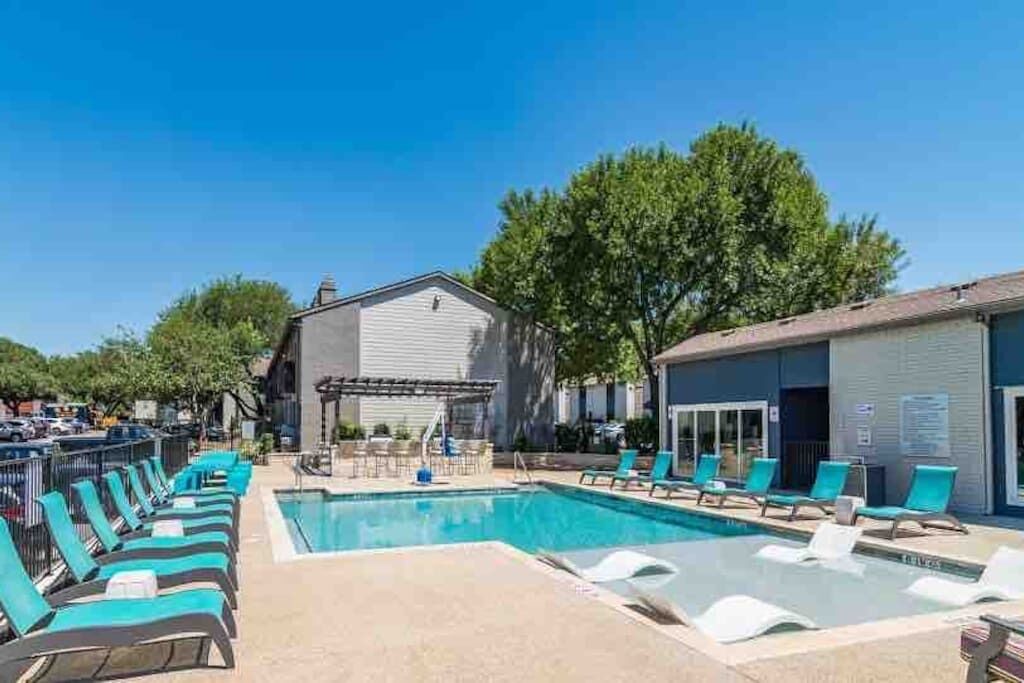 Photo of Outdoor in South Lamar