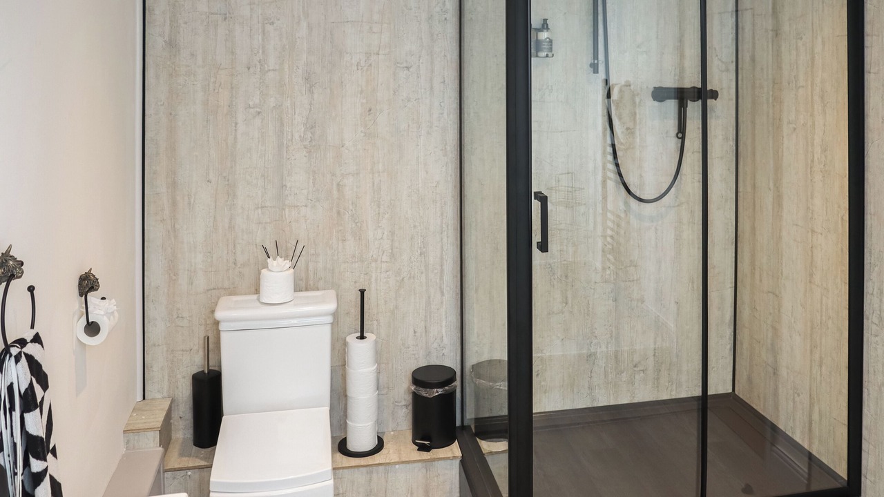 Photo of Bathroom in Loughor