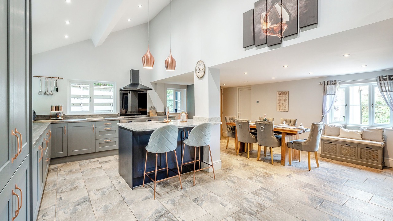 Photo of Others in Elvaston