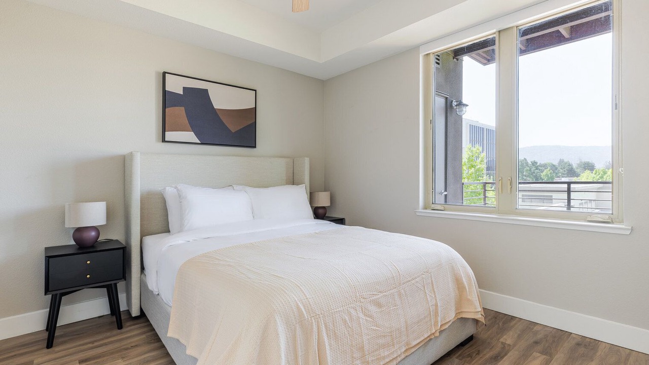Photo of Bedroom in Mountain View
