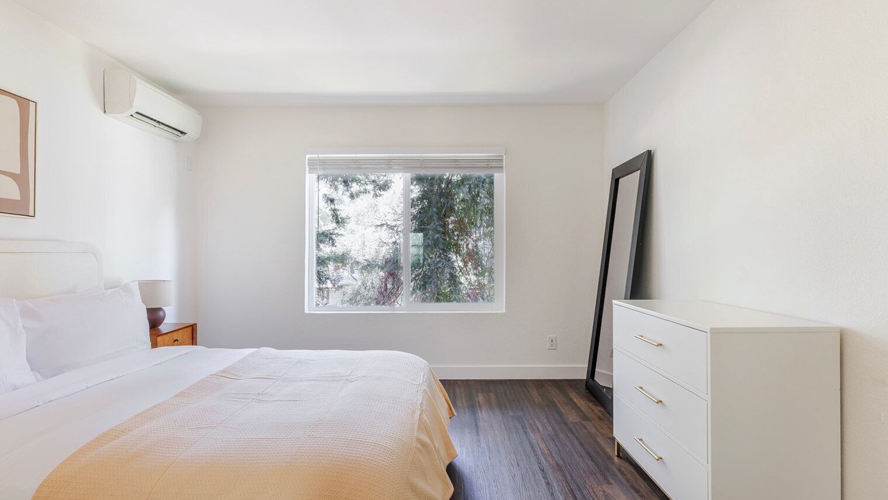 Photo of Bedroom in Sunnyvale