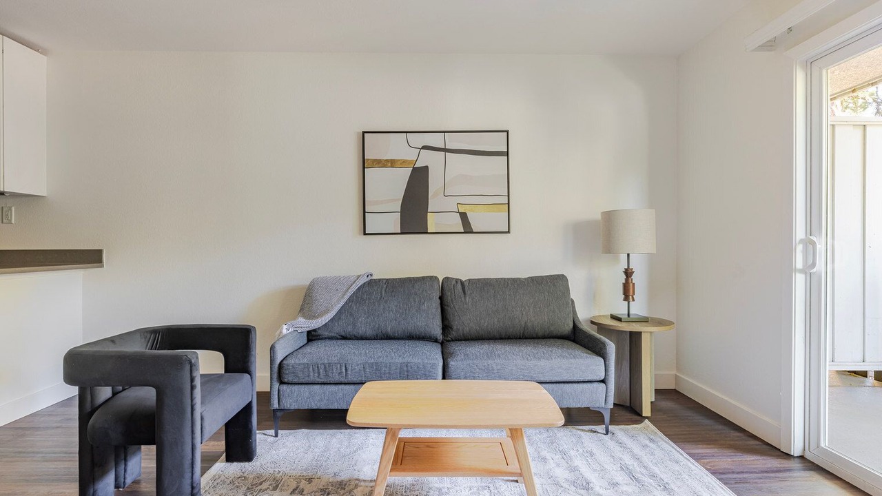 Photo of Livingroom in Sunnyvale