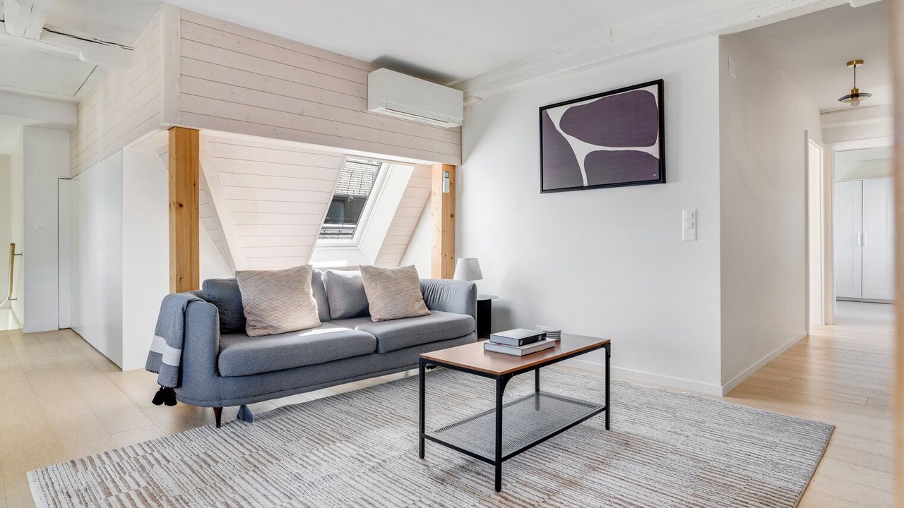 Photo of Livingroom in District 2