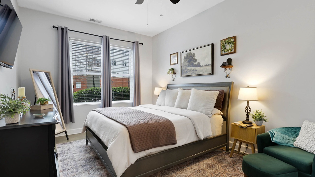 Photo of Bedroom in Downtown Chattanooga
