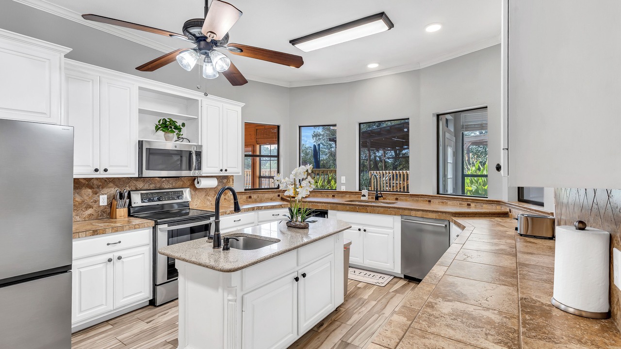 Photo of Kitchen in Bastrop