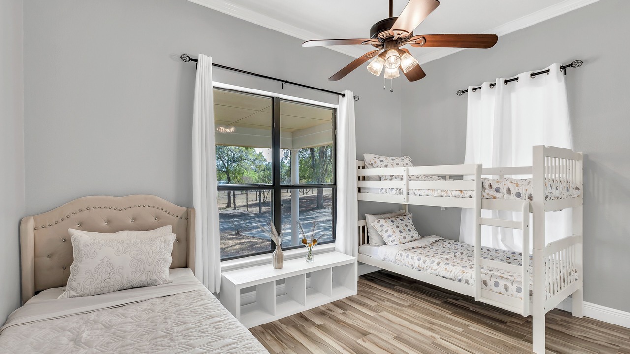 Photo of Bedroom in Bastrop