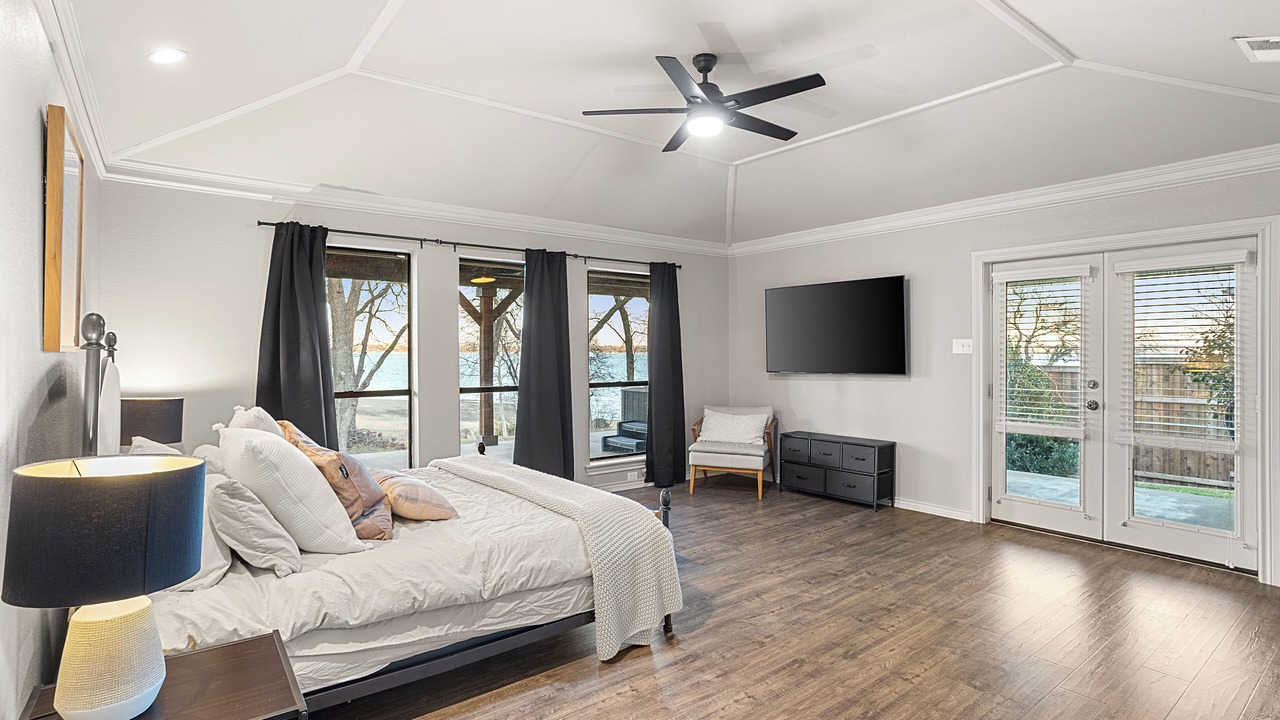 Photo of Bedroom in Rowlett