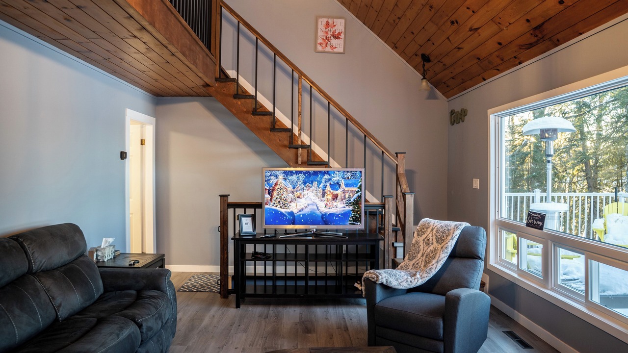 Photo of Livingroom in Minden Hills